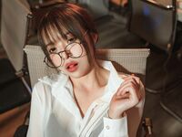 極品網紅美少女嫩妹草莓味的奈奈兔罕露臉高價24套-NO.010 第2季 Vol.02 辦公室OL-慾望教師 [42P+13V]