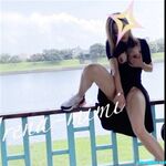 極品女神系母狗的淫色露出生活 極品女神被粉絲膜拜啪啪露出 高清私拍