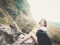 推特女神『大婊姐』深情解說每一個淫亂不堪的故事_當著老公面被他朋友無套插入的三人大戰