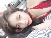 台灣情侶自拍 超漂亮的美女主持人被調教成小母狗