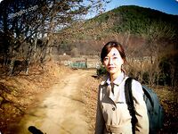 露臉才是王道！我和情婦的那些年 人前高冷嚴厲風韻人妻銀行女經理從婚前到婚後各種不雅自拍