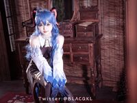 萌新推特00後露臉美少女▌白莉愛吃巧克力▌超色情Cos甘雨粉嫩凸激乳粒 嬌艷欲體粉嫩白虎色氣滿滿