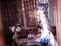 萌新推特00後露臉美少女▌白莉愛吃巧克力▌超色情Cos甘雨粉嫩凸激乳粒 嬌艷欲體粉嫩白虎色氣滿滿