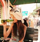 十八線小明星泄密 模特演員出身【鍾小紅】重金定製私拍拉屎撒尿自慰衣架開肛全程出臉