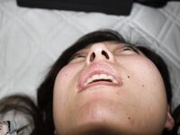 最新真實迷玩公司女同事 開口器 暴力翻 抽插各種玩弄 特寫無套抽插小穴 超清4K