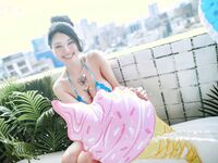 隱藏版瘋狂抖奶『俄羅斯公主』超性感比基尼 最後還是脫光光 濕身後的性感 高清[JVID]