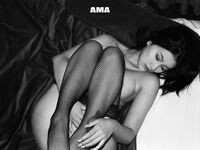 走另類情色唯美路線的攝影大咖AMA女體藝術私拍各種露臉極品反差美模觀感另一種滋味