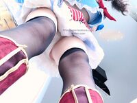 極品嬌嫩小萌妹『LepALu』極品粉嫩萌妹 藍色水手服 強制後入懟操 太嫩了 藍色水手服