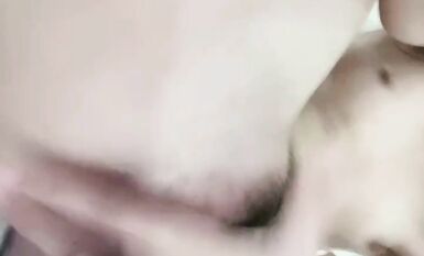 極品蘿莉音聲控露臉反差小嫩妹【比心陪玩小雪】私人高價定製紫薇裸身完成任務 (38)