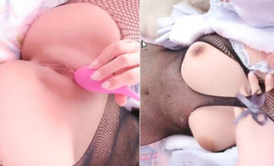 年紀小就是有好,小B長得幹幹淨淨,沒有絲毫汙漬,還喜歡COSplay的可愛妹子誰人不愛