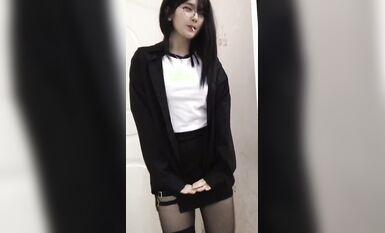 皮皮蝦網紅純欲女神【在下小羊】人前傲女，人後母狗，被金主包養定製私拍各種裸舞紫薇視頻207V (26)