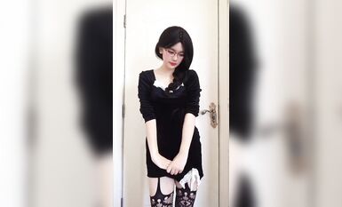 皮皮蝦網紅純欲女神【在下小羊】人前傲女，人後母狗，被金主包養定製私拍各種裸舞紫薇視頻207V (3)