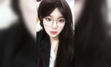 皮皮蝦網紅純欲女神【在下小羊】人前傲女，人後母狗，被金主包養定製私拍各種裸舞紫薇視頻207V (30)