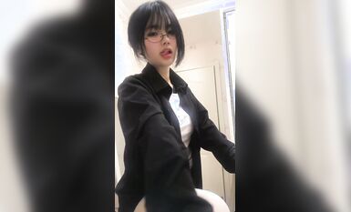 皮皮蝦網紅純欲女神【在下小羊】人前傲女，人後母狗，被金主包養定製私拍各種裸舞紫薇視頻207V (51)