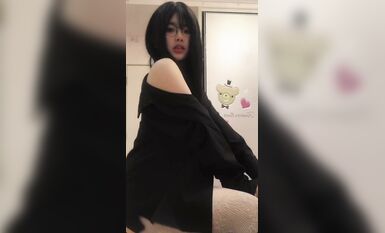 皮皮蝦網紅純欲女神【在下小羊】人前傲女，人後母狗，被金主包養定製私拍各種裸舞紫薇視頻207V (61)