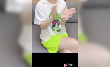 皮皮蝦網紅純欲女神【在下小羊】人前傲女，人後母狗，被金主包養定製私拍各種裸舞紫薇視頻207V (62)