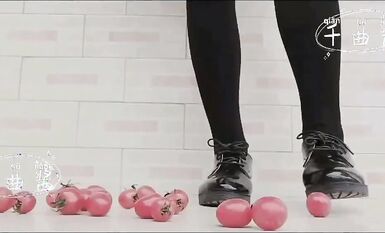 推特字母圈上海蘿莉風殘忍調教女大神【千曲醬】花樣百出極限虐奴~龜頭責罰強製取精馬眼酷刑 (18)