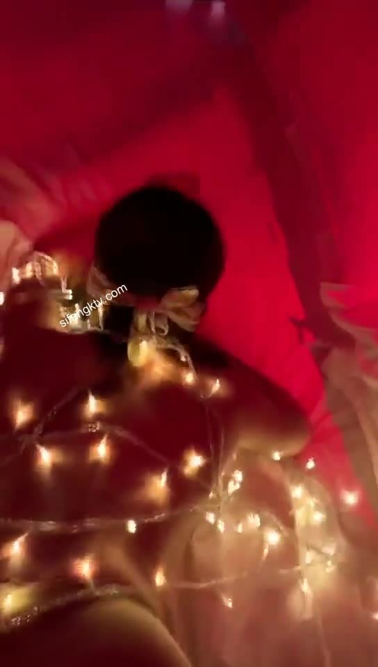 微博海歸大神『性學先生』終極調教啪啪私拍 連操三天粉逼軟妹 蜜桃臀美女 (38)