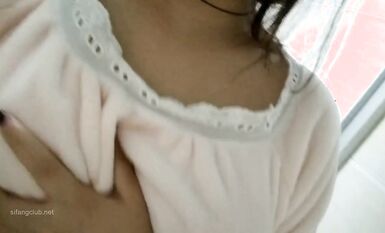 【百度雲泄密】22位露臉舉牌嫩妹 全方位了解妹子的顏值 身材 皮膚 (21)