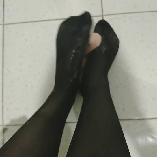 【黑客破解】台中18歲的舞蹈班學員黃嘉雯 各種私拍泄密流出 (29)