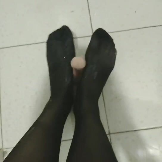 【黑客破解】台中18歲的舞蹈班學員黃嘉雯 各種私拍泄密流出 (30)