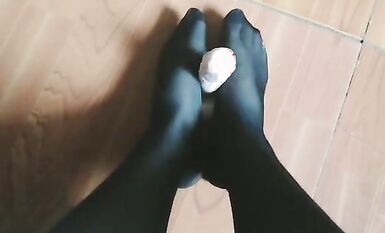 【黑客破解】台中18歲的舞蹈班學員黃嘉雯 各種私拍泄密流出 (32)