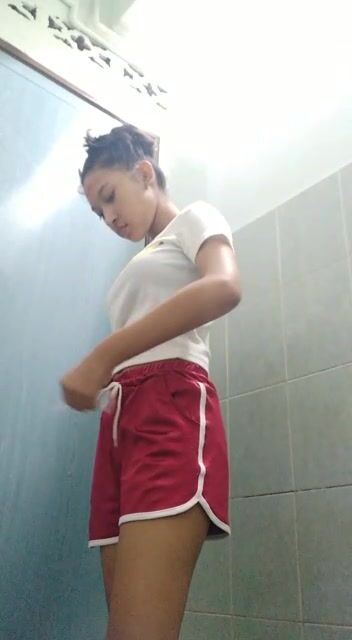 【黑客破解】台中18歲的舞蹈班學員黃嘉雯 各種私拍泄密流出HJW黃嘉雯 - 洗澡 (02#2021) (3)