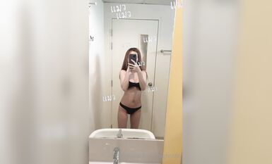 露臉才是王道萬人求檔OnlyFans極品網紅情侶褒姒私拍完結多情趣露臉激情肉戰很有代入感 (22)