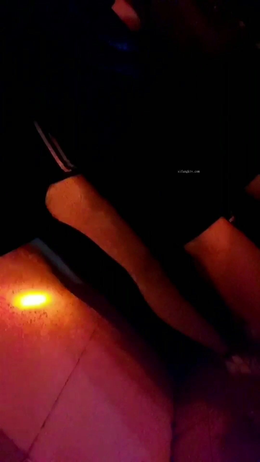 舞廳內的淫亂 抓奶摳摸雞巴逼愛情就從舞廳開始 口爆打站樁應有盡有 最新2022版