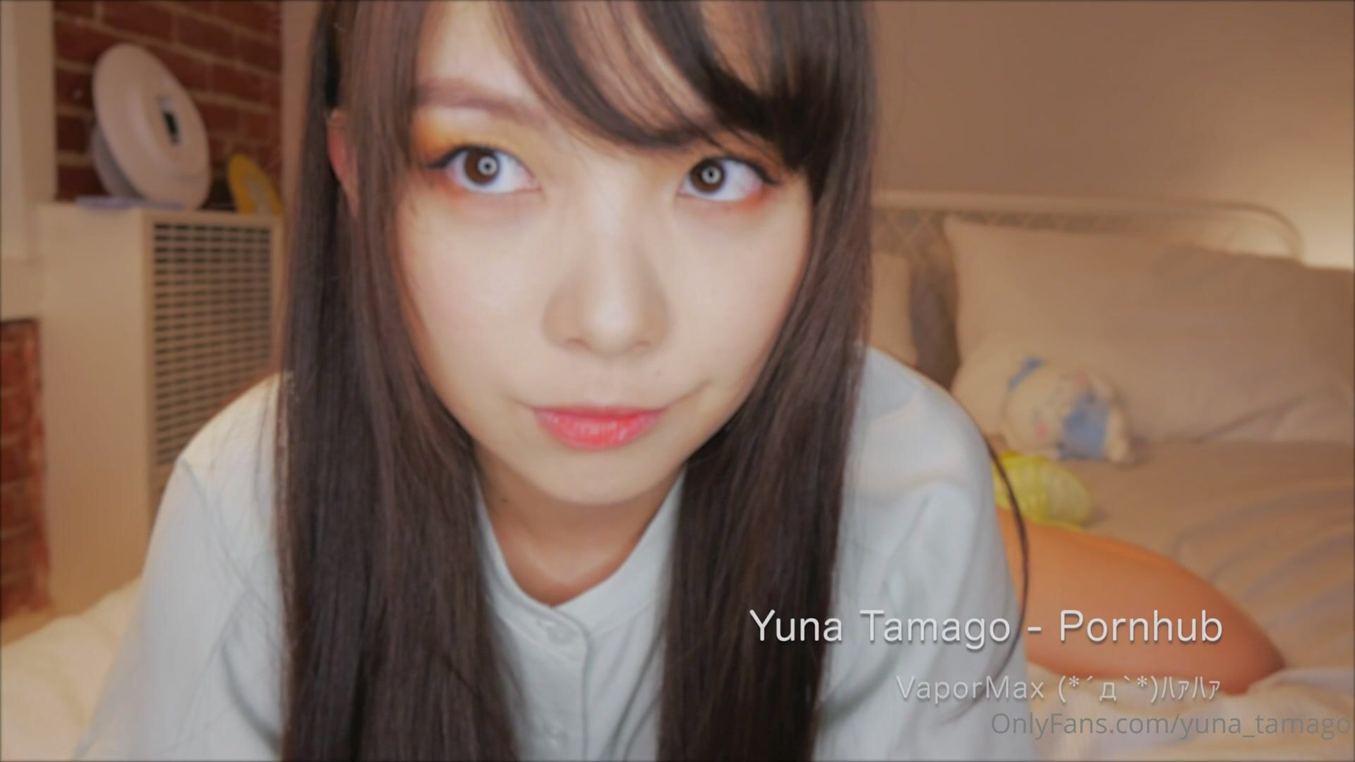 極品露臉女神！各大社交平台焦點人物亞裔網紅反差婊Yuna火辣私拍性感身材各種方式自嗨加油 (15)