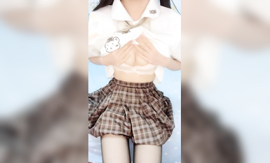 好養眼~【小提莫呀】01年大學生~JK制服裝~黑絲~白絲~擼翻天！ (1)