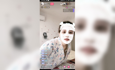 最新《瘋狂抖音》外篇之《抖音擦邊8》各種閃現走光刷邊 走私會議房給男友口愛 這期超精彩3.走光擦邊 (4)