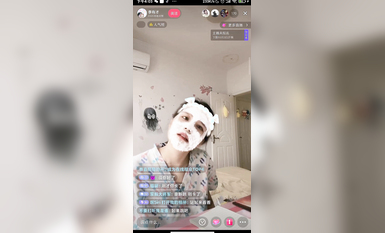 最新《瘋狂抖音》外篇之《抖音擦邊8》各種閃現走光刷邊 走私會議房給男友口愛 這期超精彩3.走光擦邊 (4)