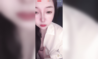 最新《瘋狂抖音》外篇之《抖音擦邊8》各種閃現走光刷邊 走私會議房給男友口愛 這期超精彩1-美女露點 (2)