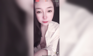 最新《瘋狂抖音》外篇之《抖音擦邊8》各種閃現走光刷邊 走私會議房給男友口愛 這期超精彩1-美女露點 (2)