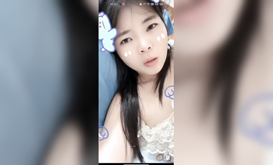 最新《瘋狂抖音》外篇之《抖音擦邊8》各種閃現走光刷邊 走私會議房給男友口愛 這期超精彩3.走光擦邊 (1)