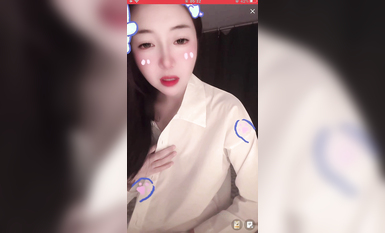 最新《瘋狂抖音》外篇之《抖音擦邊8》各種閃現走光刷邊 走私會議房給男友口愛 這期超精彩1-美女露點 (1)