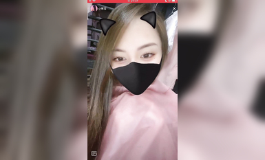 最新《瘋狂抖音》外篇之《抖音擦邊8》各種閃現走光刷邊 走私會議房給男友口愛 這期超精彩1-美女露點 (9)