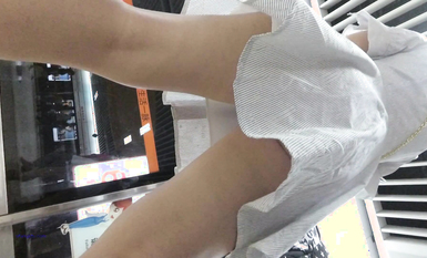 成都地鐵醫院抄底 驚現無內長腿美女 各式內內讓人噴血 幻想扒下推到啪啪 高清1080P版 (21)