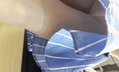 成都地鐵醫院抄底 驚現無內長腿美女 各式內內讓人噴血 幻想扒下推到啪啪 高清1080P版 (20)