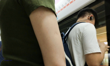 成都地鐵醫院抄底 驚現無內長腿美女 各式內內讓人噴血 幻想扒下推到啪啪 高清1080P版 (6)