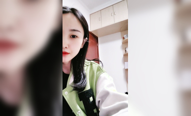 高冷氣質顏值美女！新人下海很直接！脫下褲子掰穴看，多毛小穴特寫，騷逼看著非常緊致