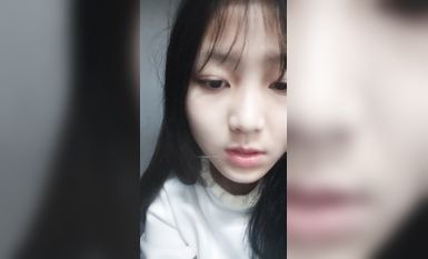 在校學生妹妹！宿舍全裸自慰【03後妹妹】超美！今晚最佳！