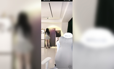 【抖音重磅】人氣女神【草莓小甜心】首次超大尺度露三點【丁姐直播】9月 (11)