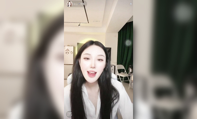 【抖音重磅】人氣女神【草莓小甜心】首次超大尺度露三點【丁姐直播】9月 (16)