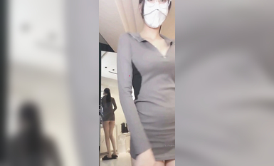 【抖音重磅】人氣女神【草莓小甜心】首次超大尺度露三點【丁姐直播】9月 (23)