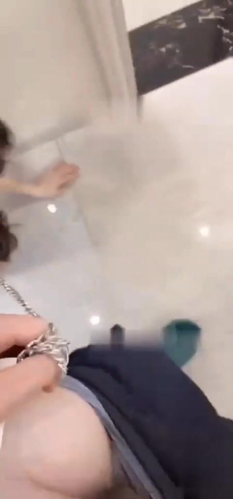 海角社區亂倫大神《最愛騷嫂子》熱銷作品全集-淪陷在騷貨嫂子的緊致熱穴中 2022-03-24騷逼嫂子，正式成為我母狗的第一天