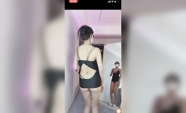 抖音重磅：56W粉絲女神【草莓小甜心】【丁姐】高價走私直播秀 (6)