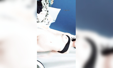 【不不不不知道啊】可甜可欲~音樂系才女~特寫全裸扣B！~ (2)