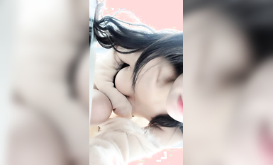 【不不不不知道啊】可甜可欲~音樂系才女~特寫全裸扣B！~ (5)